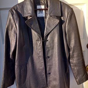 Jones New York Black Leather Coat, Size Large.